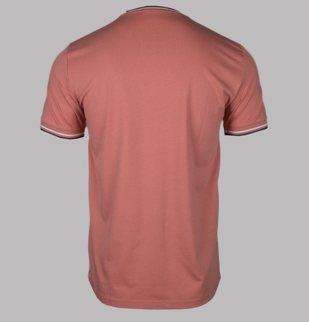 FRED PERRY☆ Twin Tipped T-Shirt PUTTY PINK / ECRU / NAVY Fred Perry Twin Tipped T-Shirt Putty Pink/Ecru/Navy