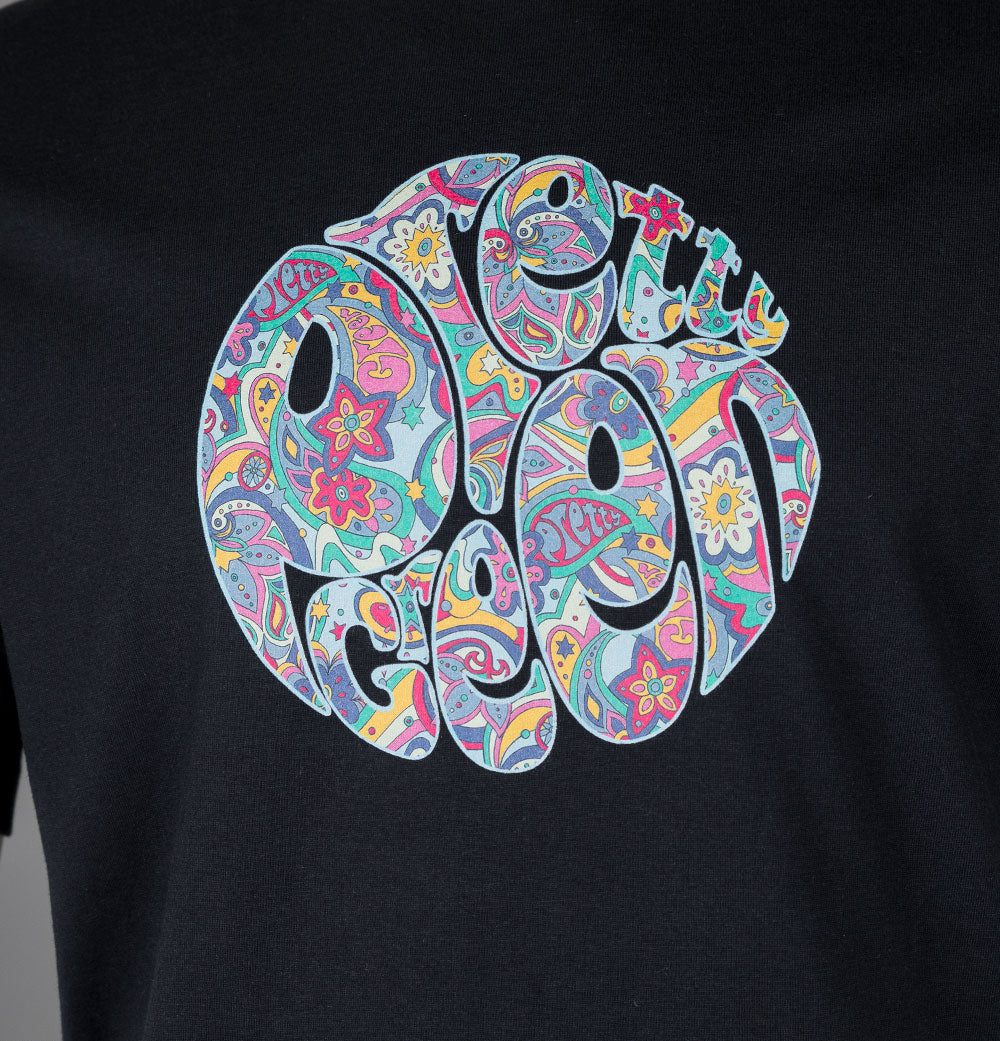 Pretty green t shirt online