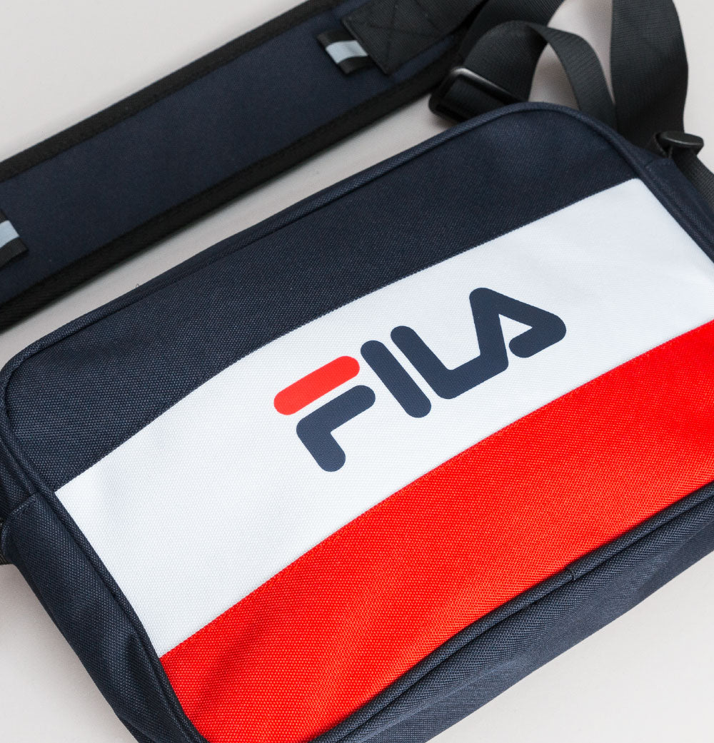 Fila Vintage Calvin Messenger Bag Navy – Bronx Clothing