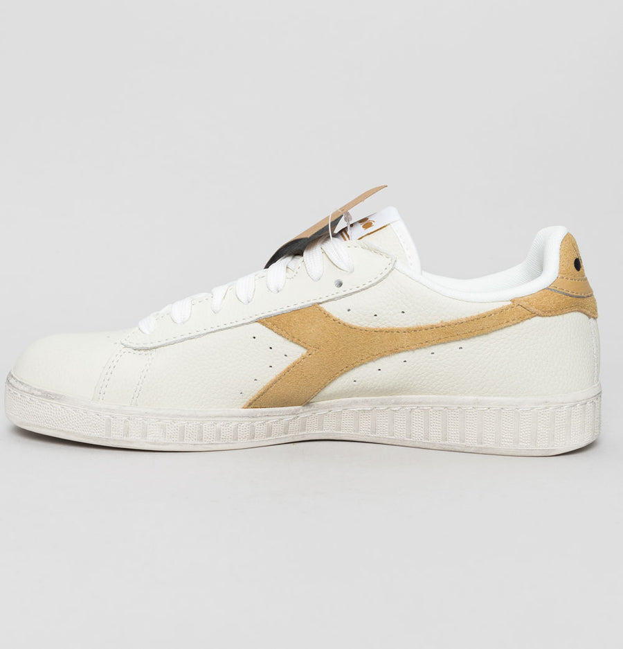 Diadora Game L Low Waxed Suede Pop Trainers White/Latte