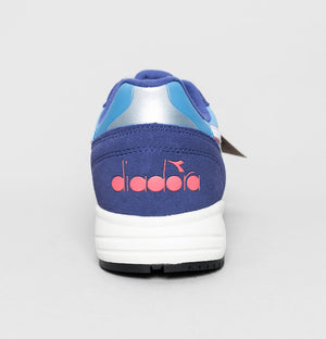 Diadora N902 Trainers Blue Aster/Mazarine Blue