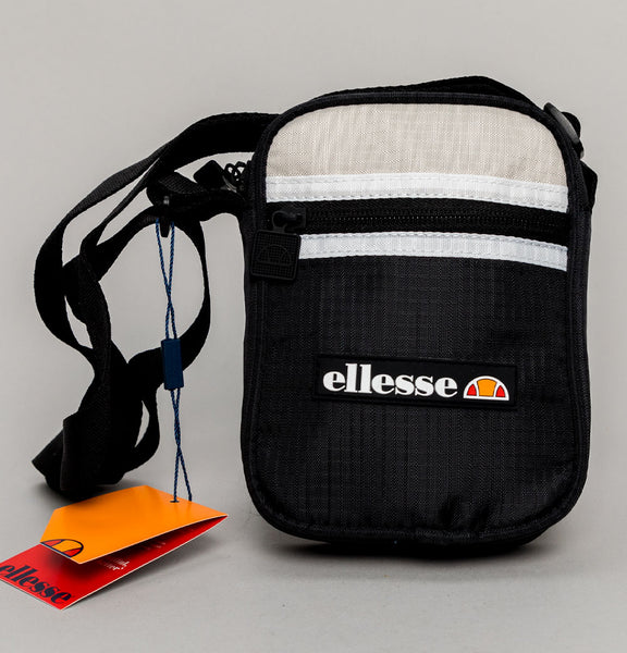 Ellesse Brekko Small Item Bag Black – Bronx Clothing