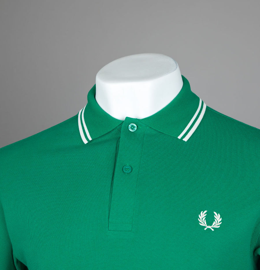 Fred Perry M3600 Polo Shirt Label Green/Ecru