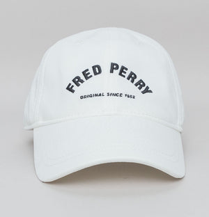 Fred Perry Arch Branded Tricot Cap Snow White