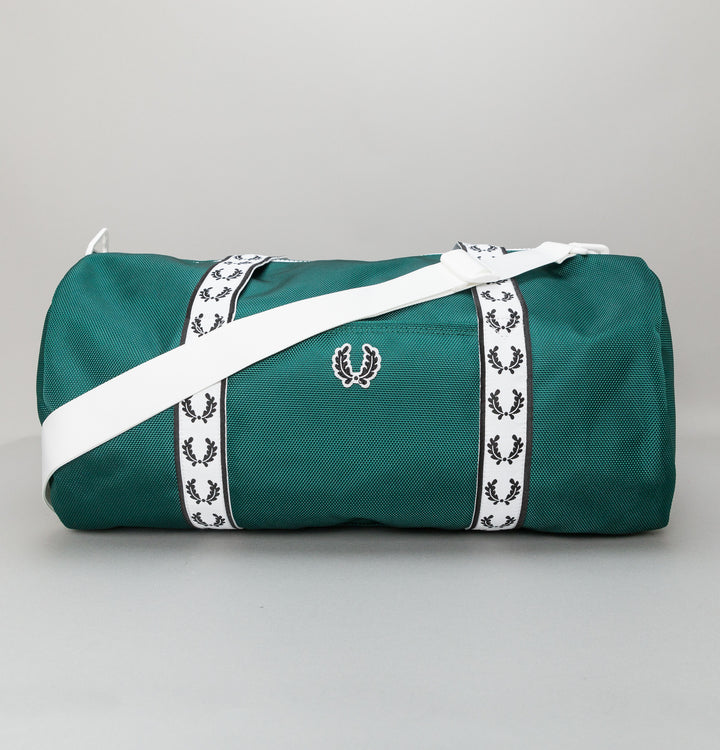 Fred Perry Track Barrel Bag Ivy